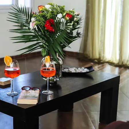 Sissy אגיוס גיורגיוס פגון