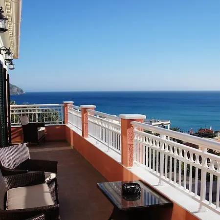 Sissy * אגיוס גיורגיוס פגון