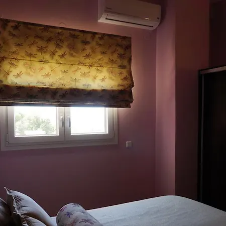 Sissy Agios Georgios Pagon