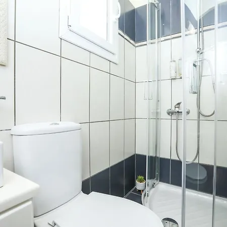 Sissy Apartament Agios Georgios Pagon
