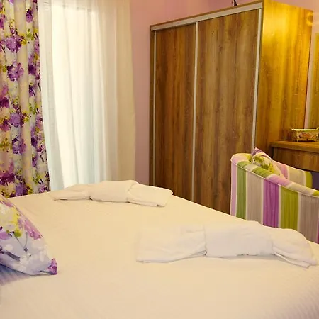 Apartament Sissy Agios Georgios Pagon