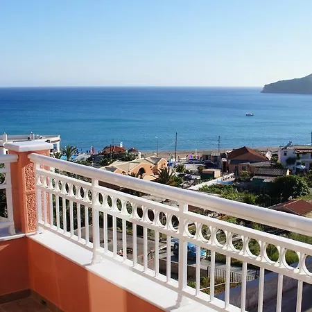 Sissy Apartament Agios Georgios Pagon