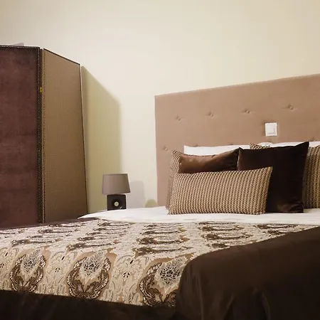 Sissy Apartamento Agios Georgios Pagon